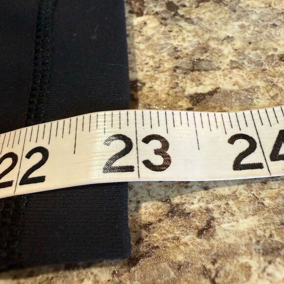 Lululemon Athletica Black High Rise Leggings - Picture 4 of 9